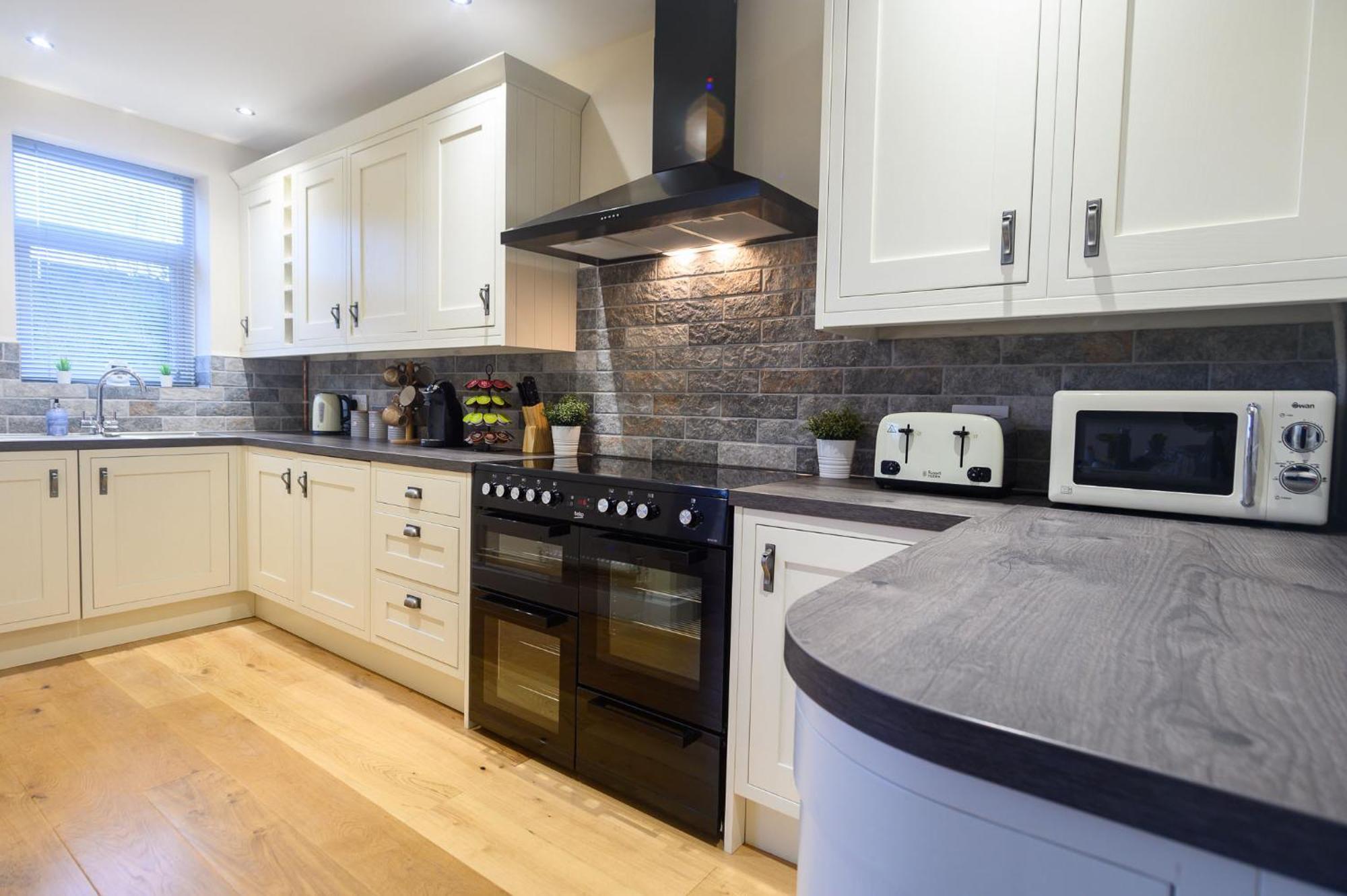 Hotel Beechwood House By Ty Sa - Icc & Celtic Manor Newport  Exteriér fotografie